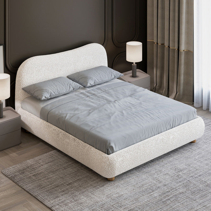 سرير كينغ  من قماش البوكليه والخشب السويدي - أوف وايت