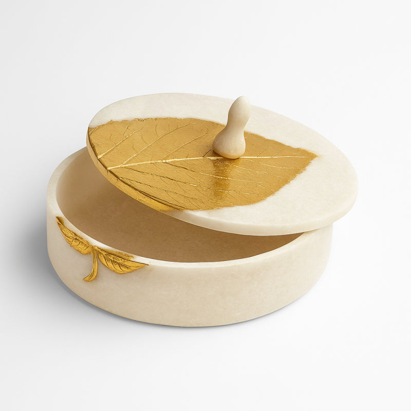 Elegant Decorative Box with a Luxurious Leaf Design - Gold