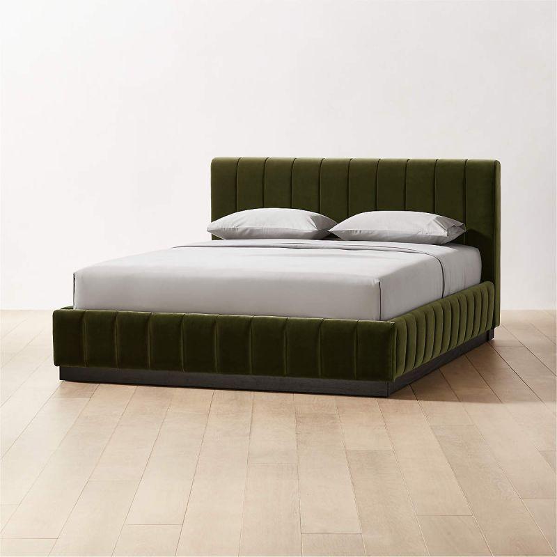 Green Velvet Deluxe: Super King Bed in Swedish Wood with Velvet Fabric, Color Green, Dimensions 200x200x140 by Alhome - ALHOME