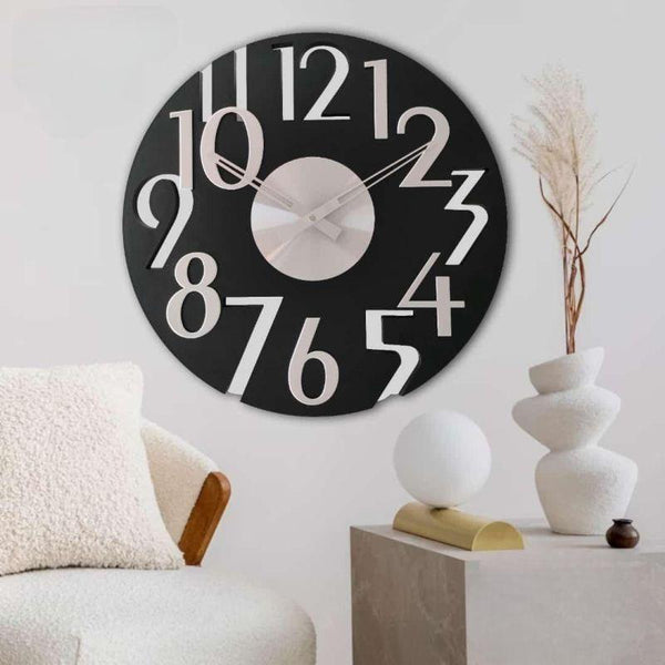 Battery Operated Plastic Circular Wall Clock - Black And White - Diameter 50 Cm - By Family Ship - ALHOME