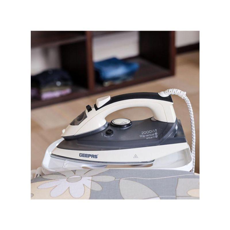 Geepas Wet And Dry Iron 2000 W - GSI7788 - .com - Your Destination for Baby & Mother Needs in Saudi Arabia